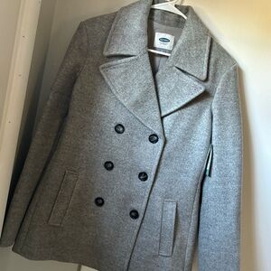 Old Navy Short Peacoat 🤍